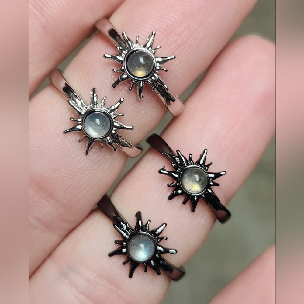 Sunburst Labradorite Adjustable Ring. Crystal Sun Jewlery.